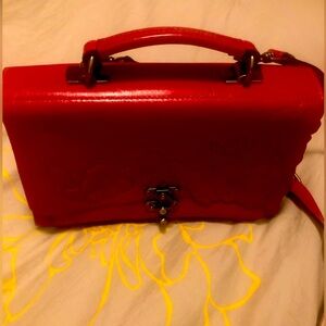 Red Patricia Nash Floral Purse! New Condition